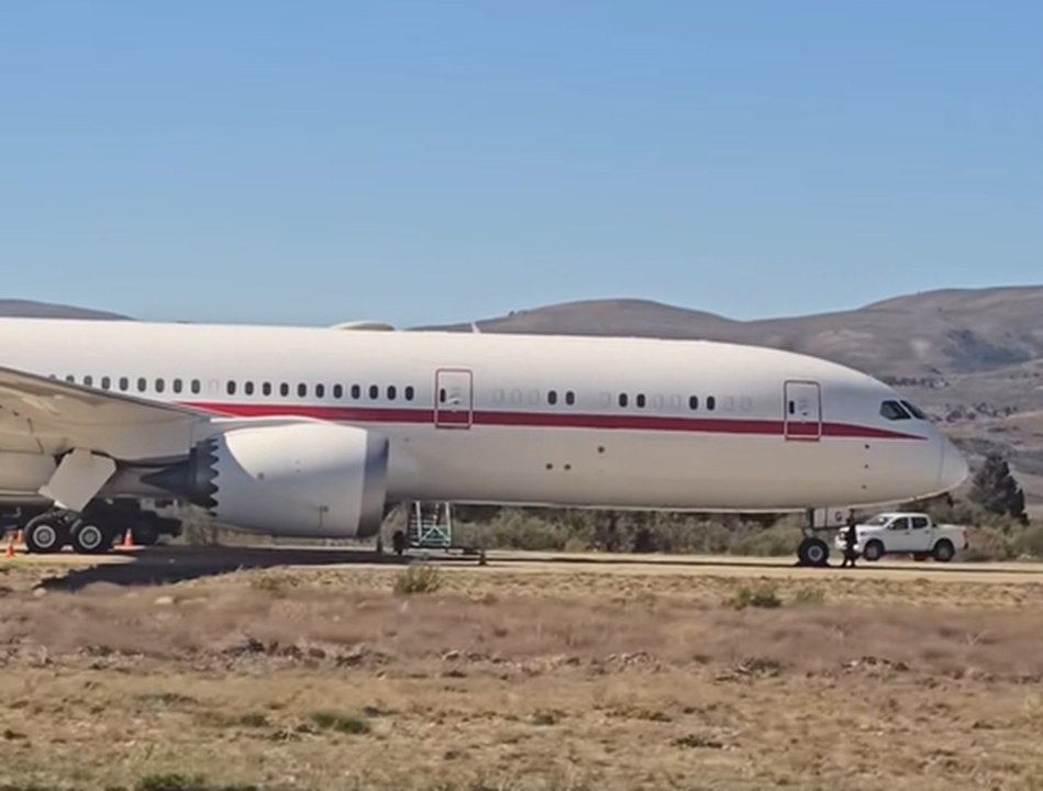 Flota de aviones del Emir de Abu Dhabi en Bariloche