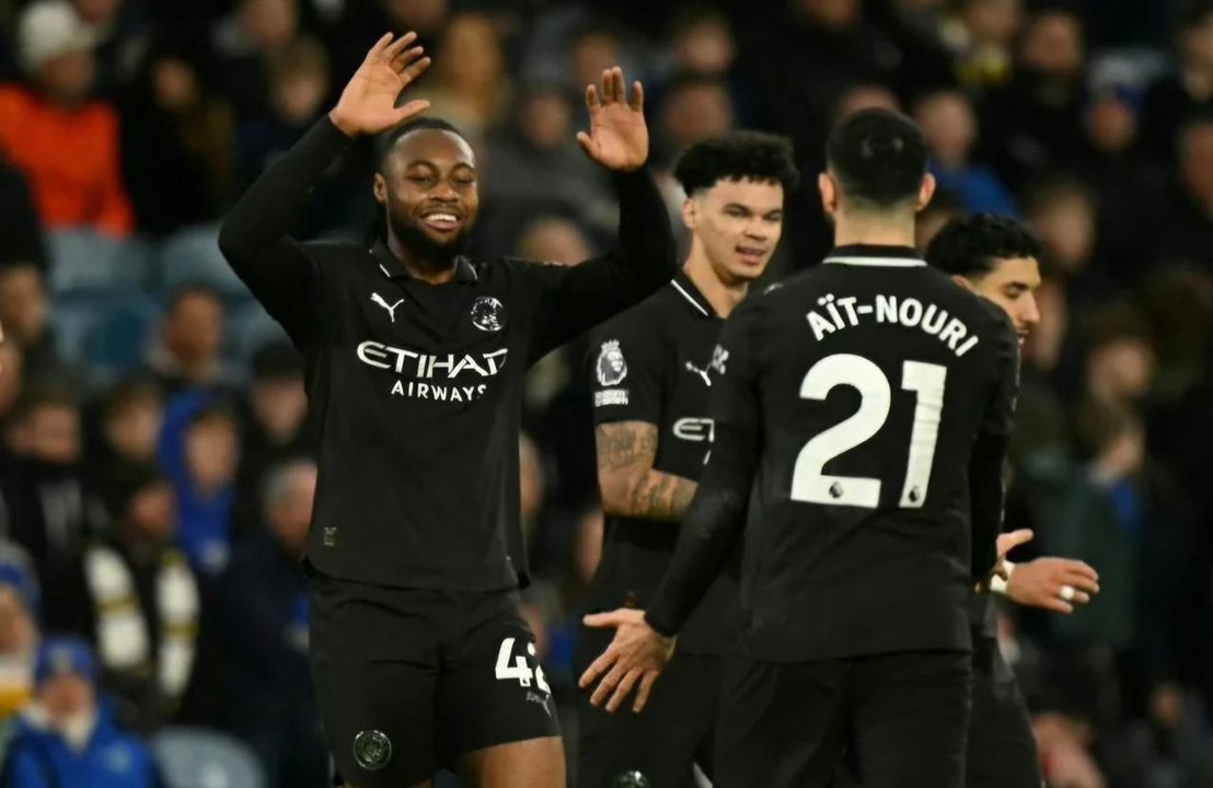 Manchester City celebra su victoria ante Leeds como visitante
