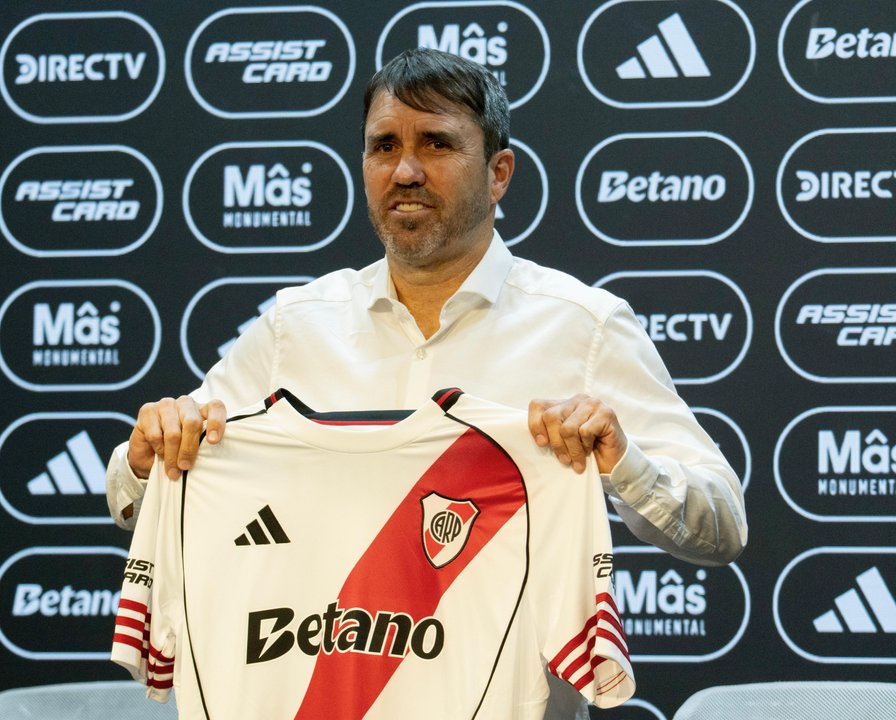Eduardo Coudet durante su presentación como técnico de River
