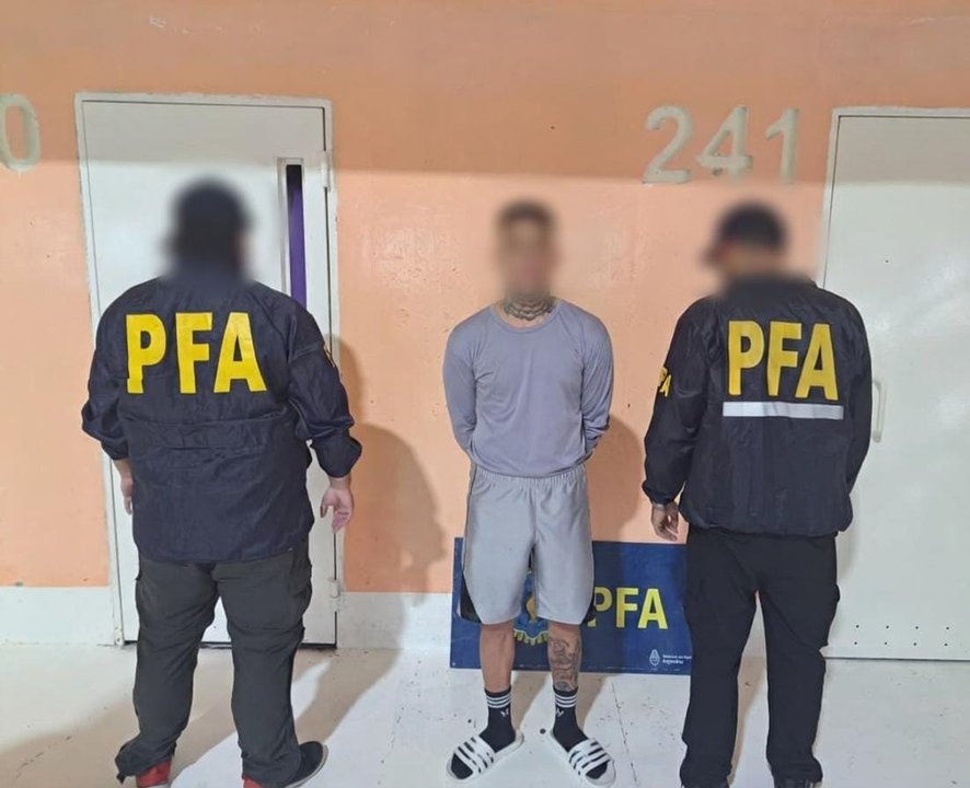 Operativo policial contra banda de extorsiones sexuales virtuales en Mendoza