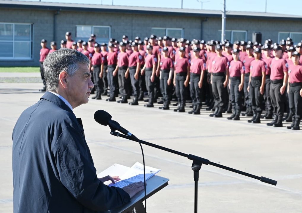 Jorge Macri en el acto de inicio del ciclo lectivo de cadetes de Policía y Bomberos en el ISSP de Villa Soldati