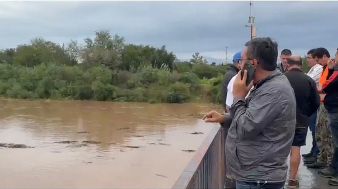 Inundaciones y evacuados por el desborde del río en Tucumán