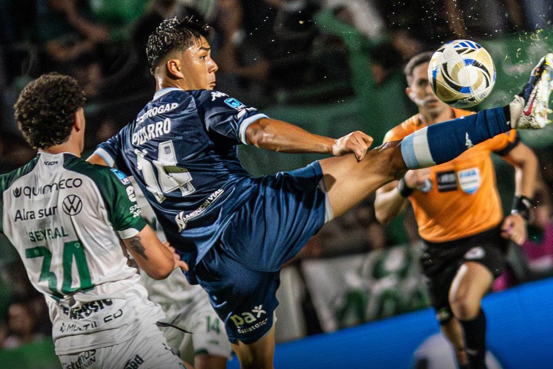 Racing igualó 1-1 ante Sarmiento en Junín
