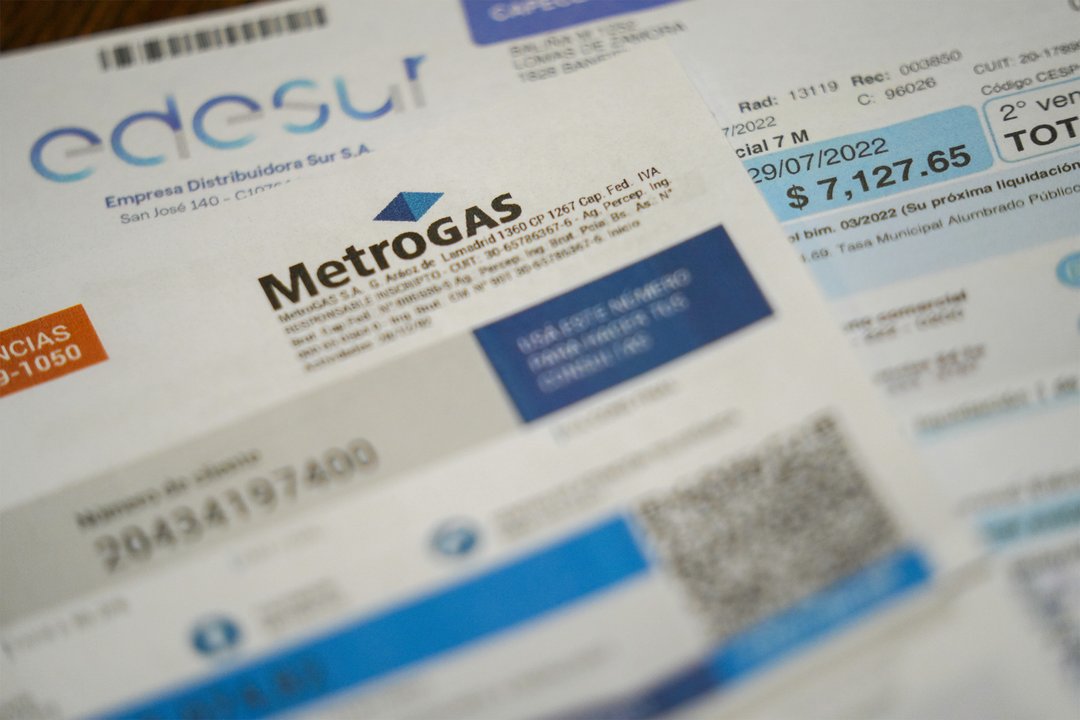 La canasta de servicios públicos en el AMBA aumentó casi 50% en un año
