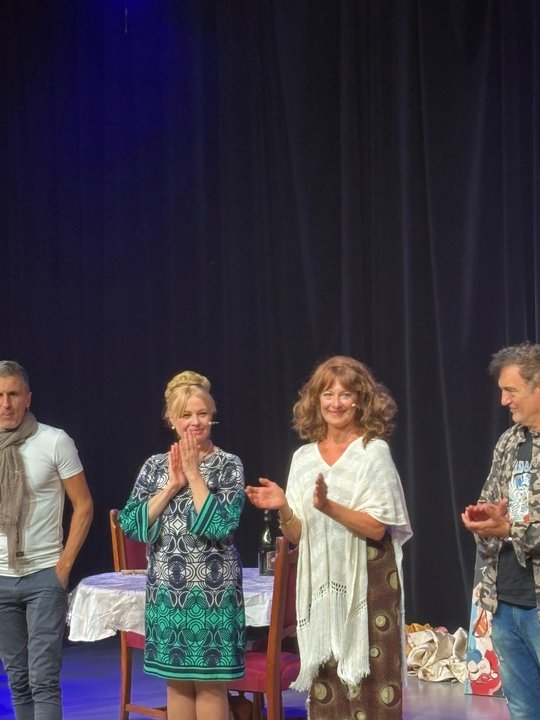 Estela Garelli en la obra Hermanas de Sangre