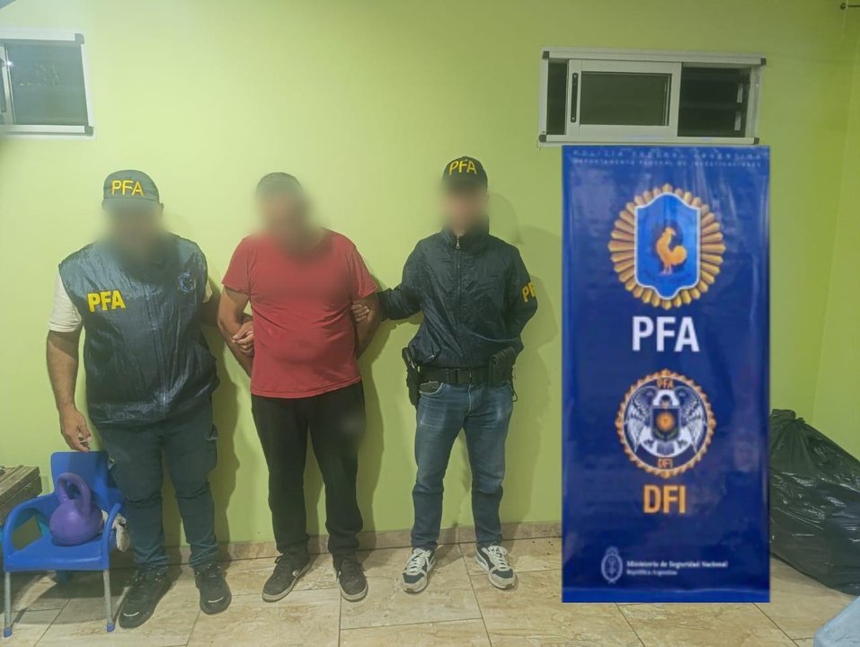 Operativo policial en La Plata por explotación sexual de menor