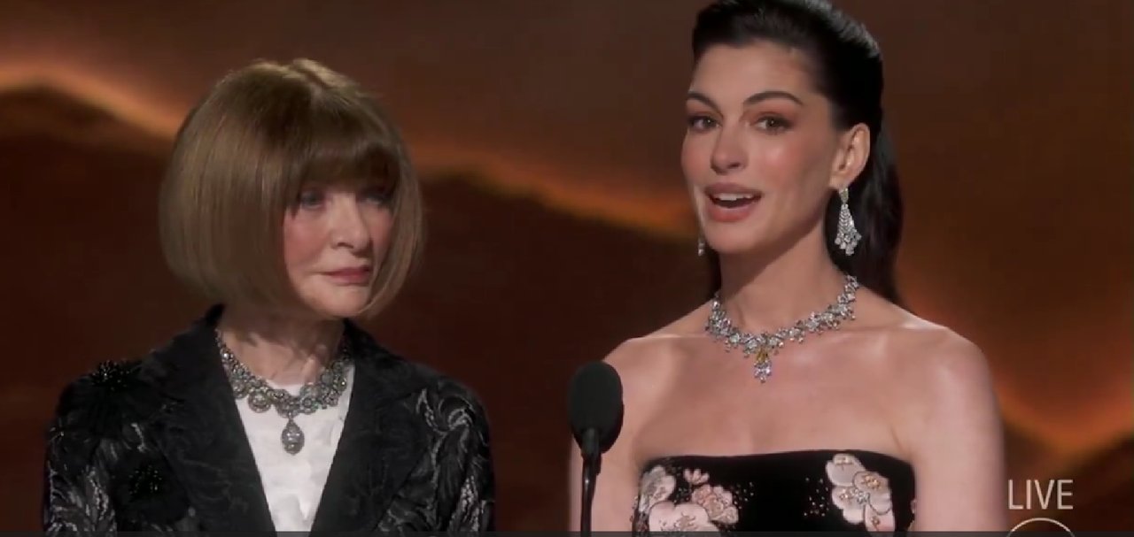 Anne Hathaway y Anna Wintour en los Oscar 2026