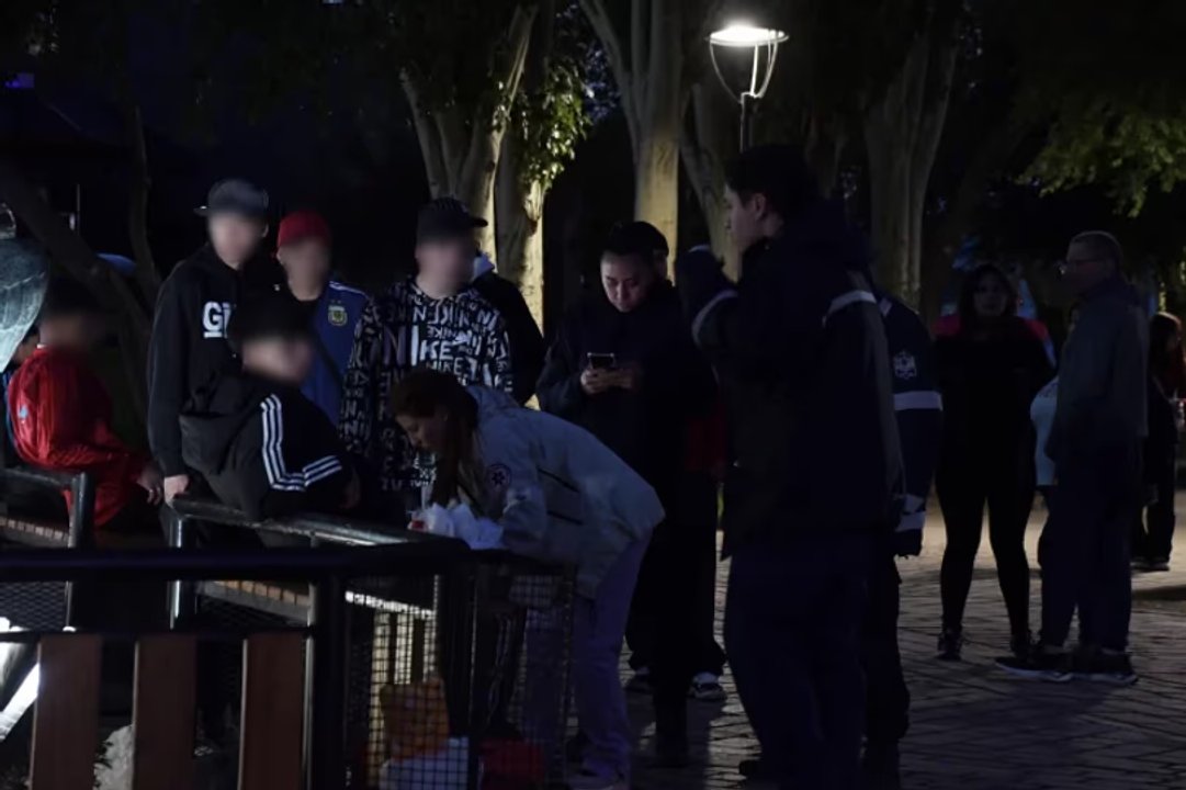 Patrullero policial en intervención por hecho de violencia en Río Gallegos