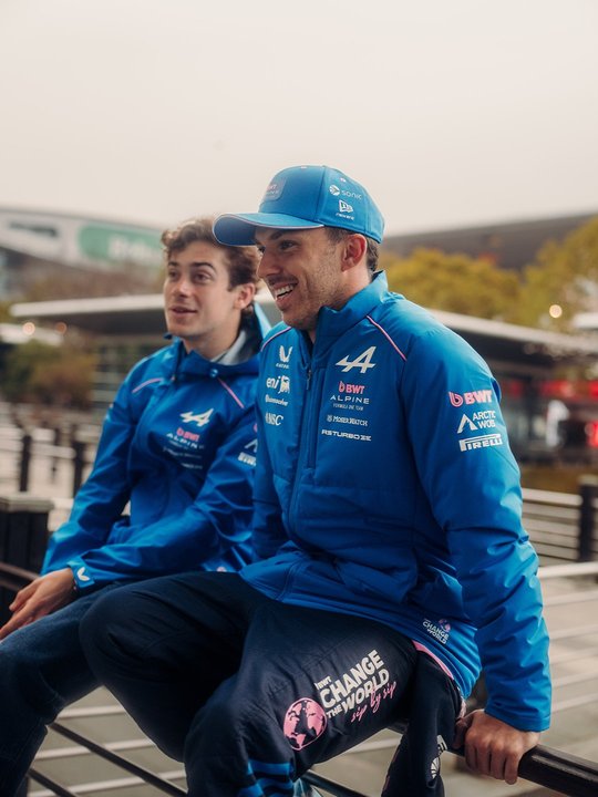 Franco Colapinto se prepara para el GP de Azerbaiyán y defiende a Gasly
