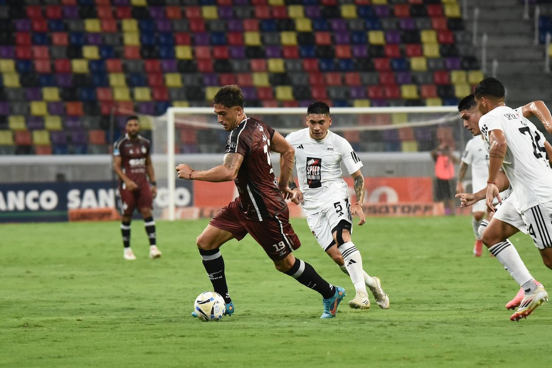 Central Córdoba celebra el triunfo ante Deportivo Riestra en Santiago del Estero