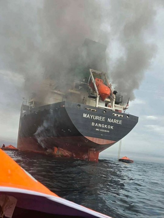 Buques petroleros en el estrecho de Ormuz bajo tensión geopolítica