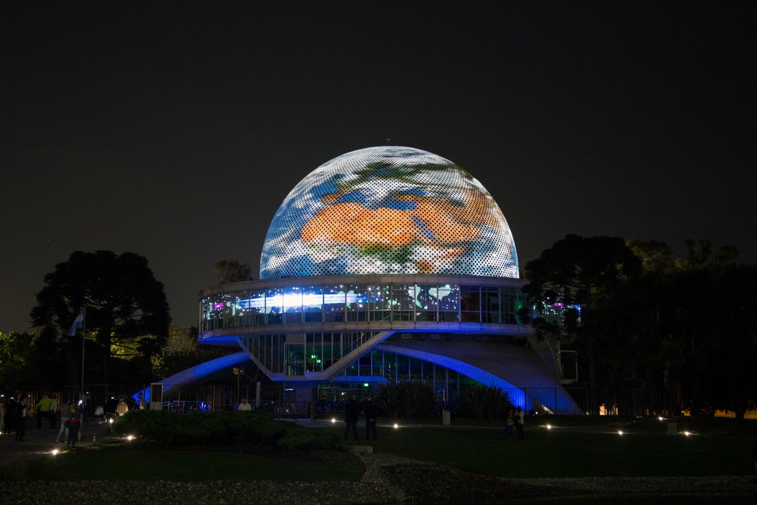 Científicas argentinas inauguran el ciclo 2026 en el Planetario Galileo Galilei