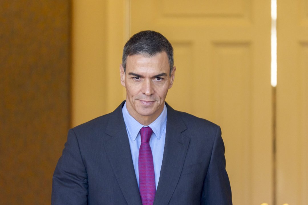 Pedro Sánchez durante un discurso sobre la guerra en Medio Oriente