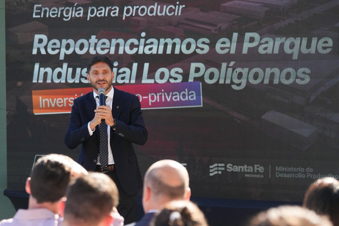 Pullaro inaugura obra energética en el parque industrial Los Polígonos