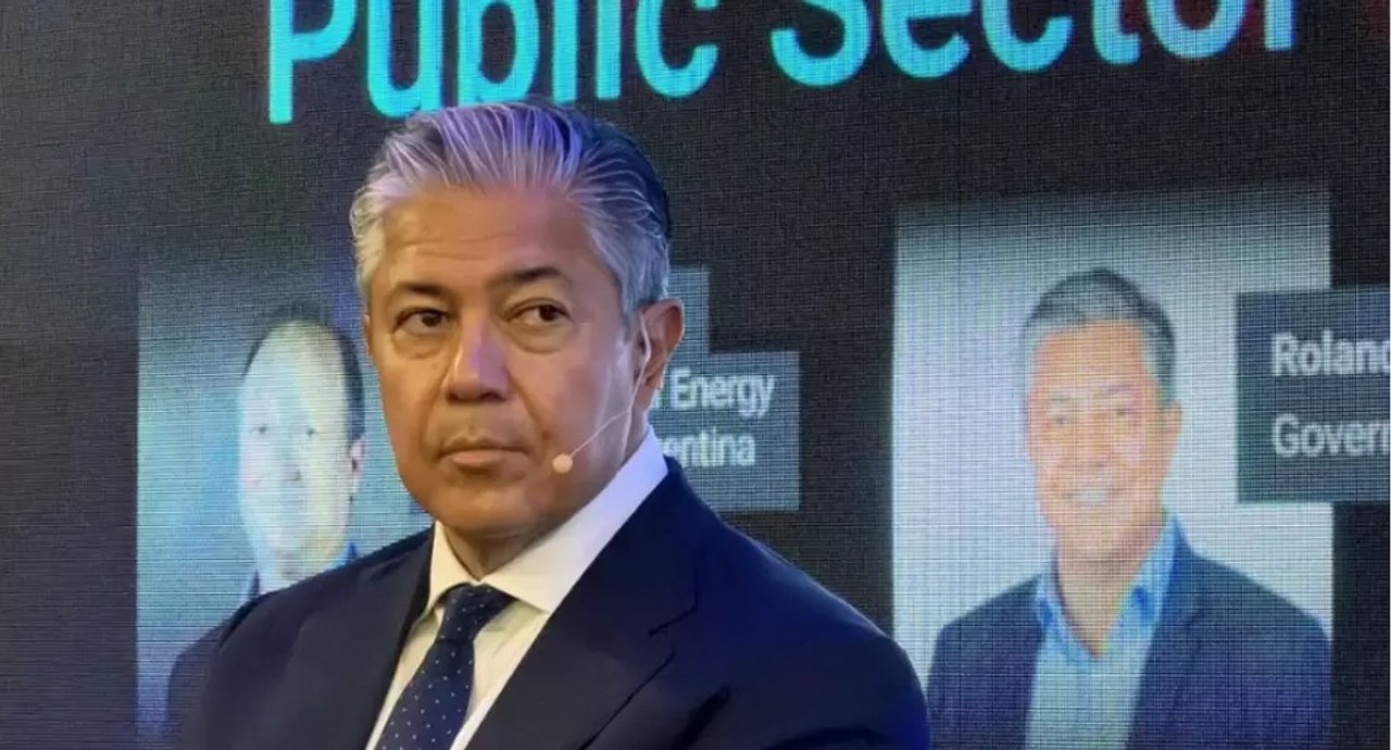 El gobernador de Neuquén, Rolando Figueroa, durante su participación en CERAWeek en Houston