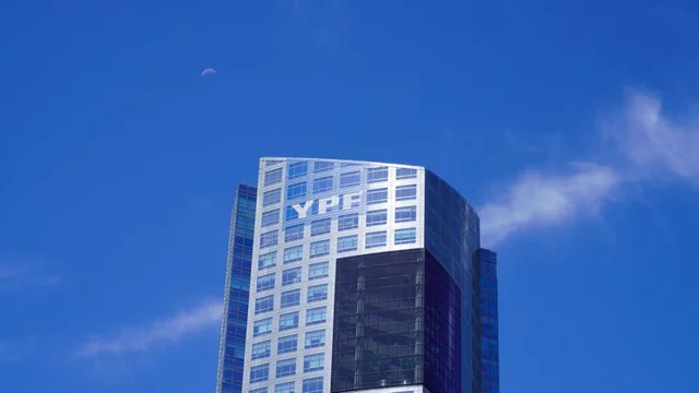 “Argentina LNG”: YPF confirmó el RIGI más grande por más de US.000 millones destinado a la producción de GNL