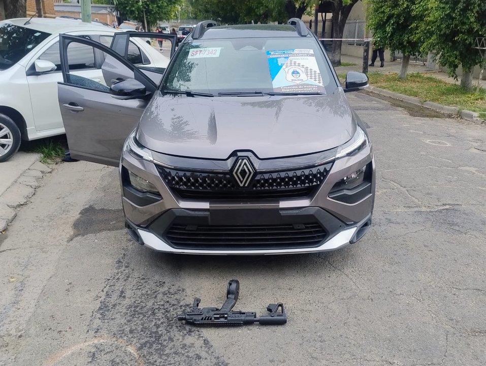 Tiroteo en Ituzaingó: asaltan al cumbiero 'Ponte Perro' y un ladrón es abatido