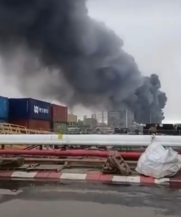 Operativos de emergencia tras incendio químico en Neot Hovav, Israel