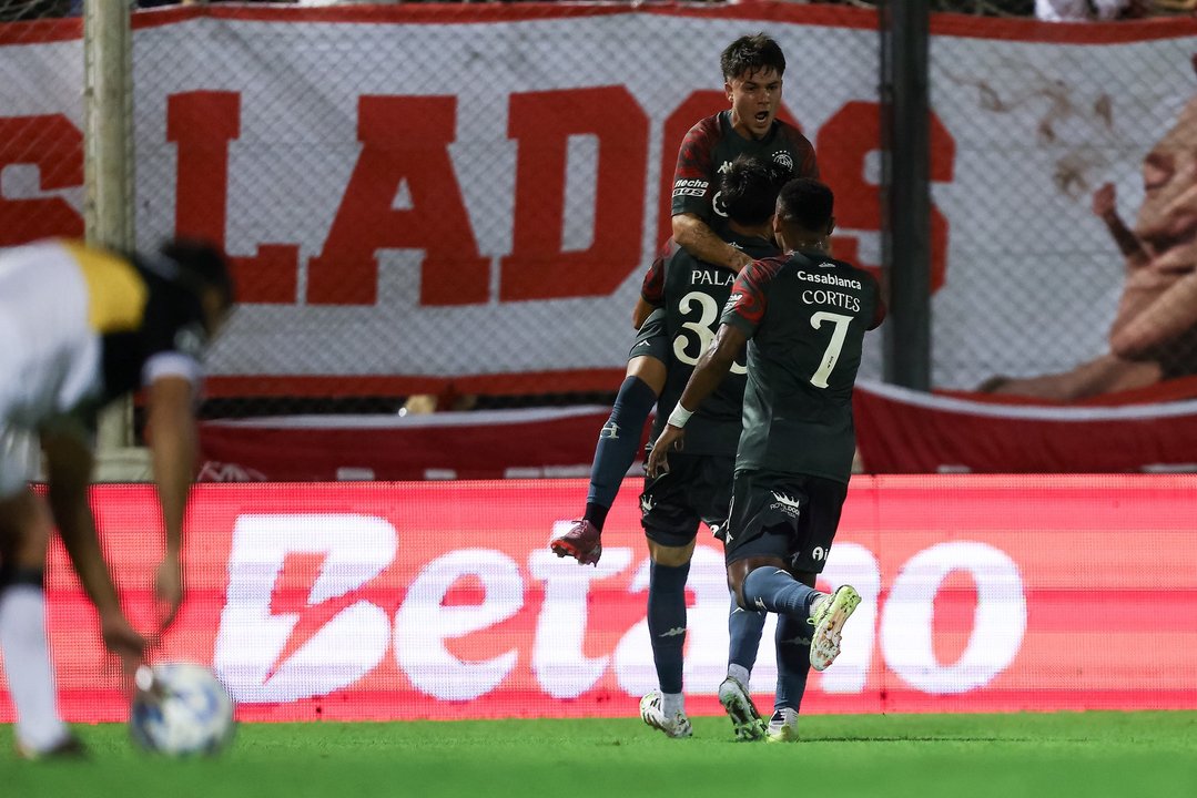 Huracán avanza a 16avos tras vencer a Olimpo en la Copa Argentina