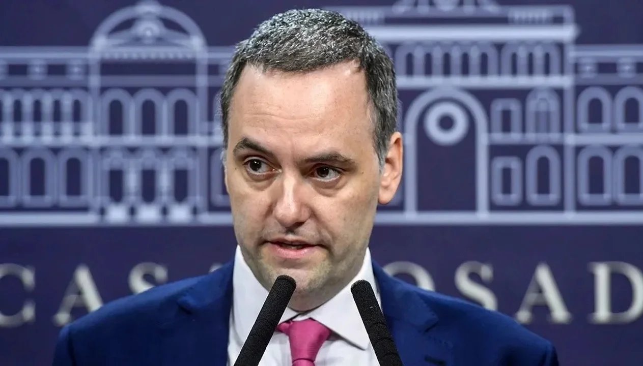 Adorni celebró el fallo a favor de la vigencia de la reformal laboral: “Intentaron frenarla, no lo lograron”