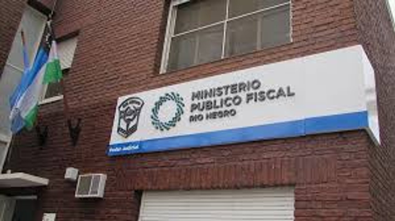 Detenido por amenazar y secuestrar a su ex pareja e hijo en Río Negro