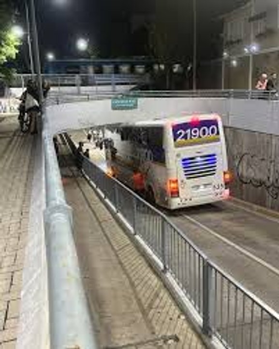 Hinchas de Chaco For Ever viven un mal momento tras un accidente en Banfield