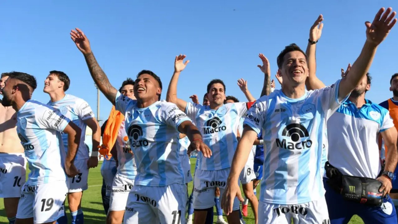 Arranca la octava fecha de la Primera Nacional con un duelo clave