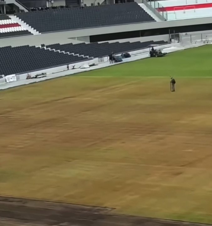 River se prepara para enfrentar a Belgrano con un césped comprometido