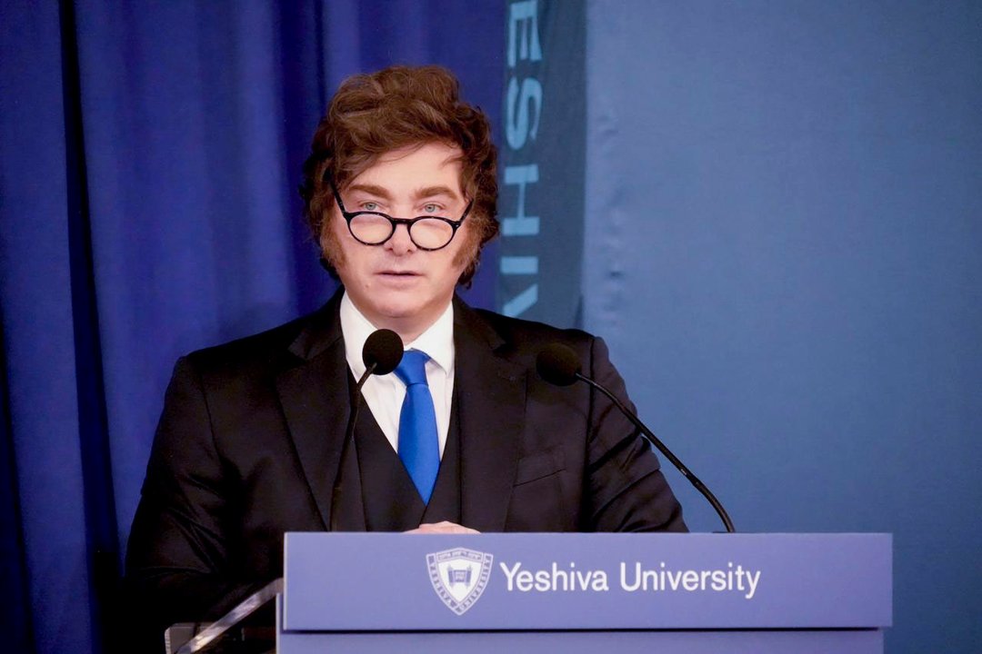 Javier Milei durante un acto oficial