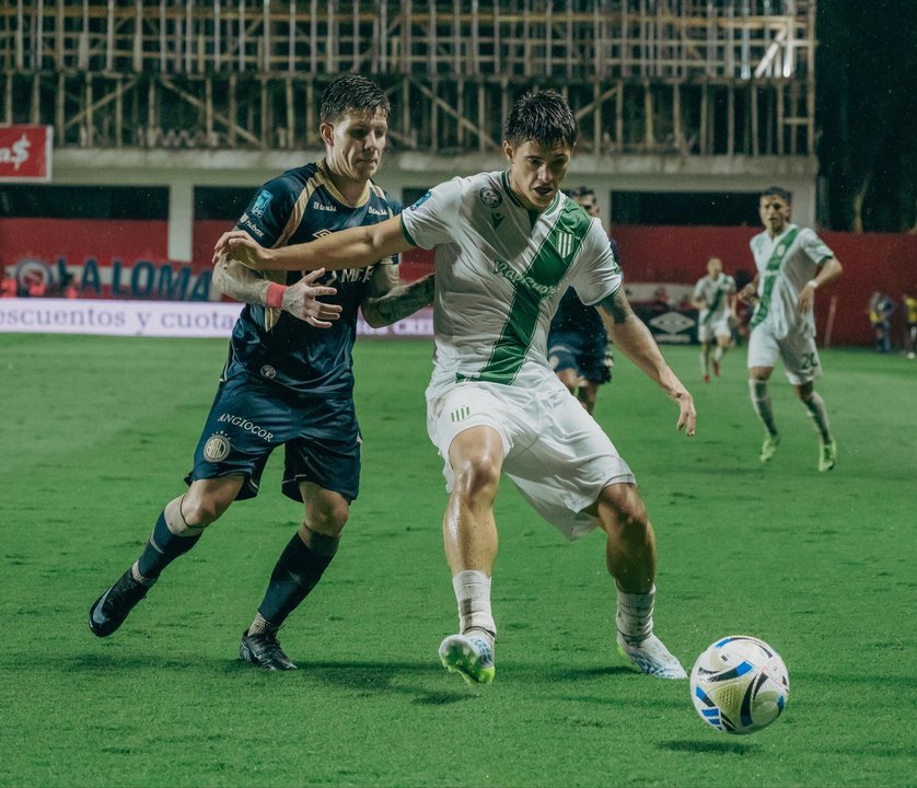 Argentinos Juniors se impone a Banfield y se ubica segundo en el Apertura