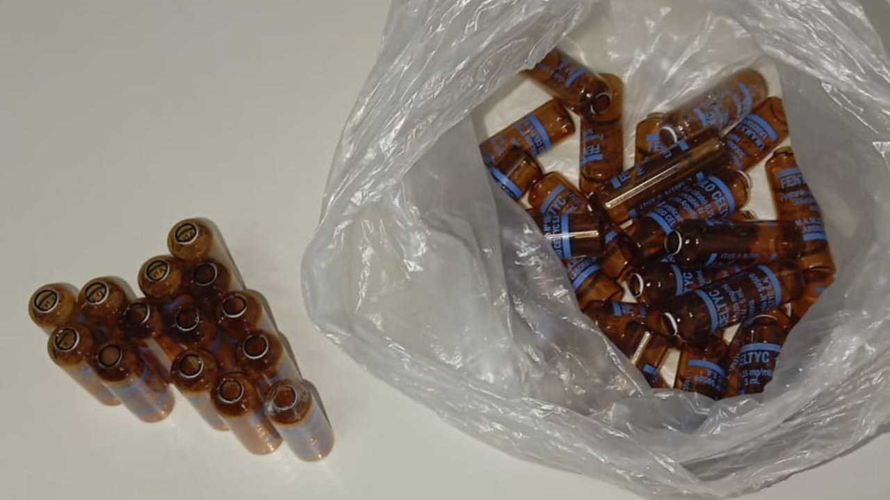 Ampollas vacías de fentanilo halladas en el Hospital Municipal de Bahía Blanca