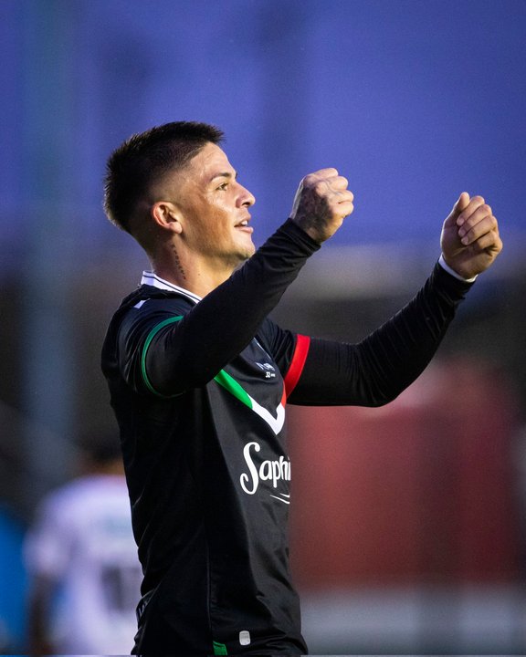 Vélez se impone con contundencia ante Deportivo Armenio y avanza en la Copa Argentina 2026