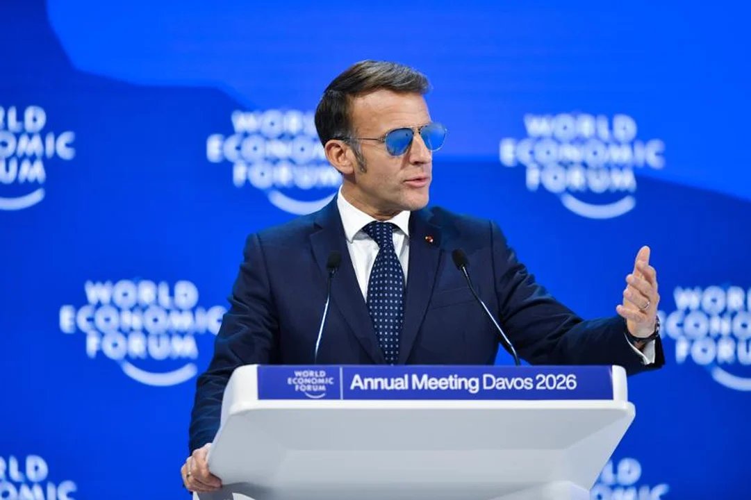 El primer ministro francés anuncia un plan de electrificación para reducir el uso de petróleo y gas