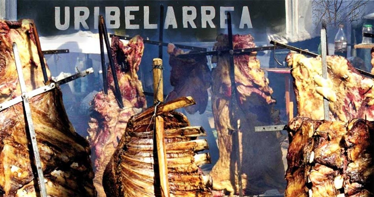 Costillares criollos a la estaca en Uribelarrea