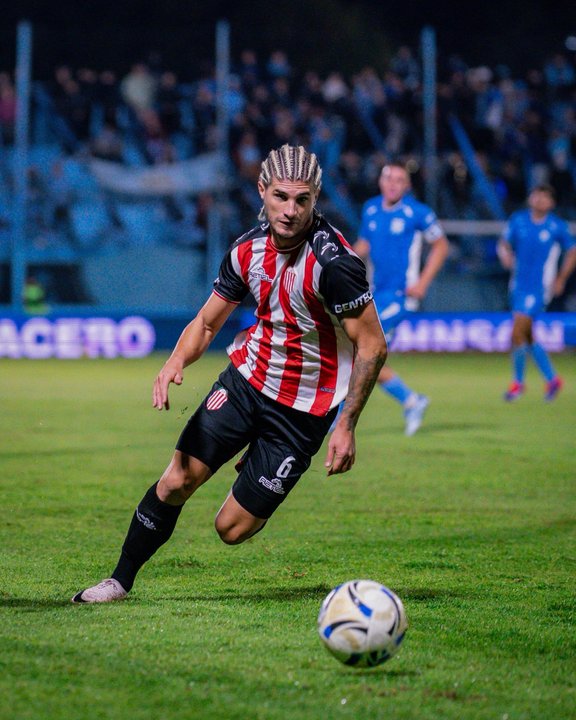 Barracas Central se afianza en playoffs tras vencer a Estudiantes en Córdoba