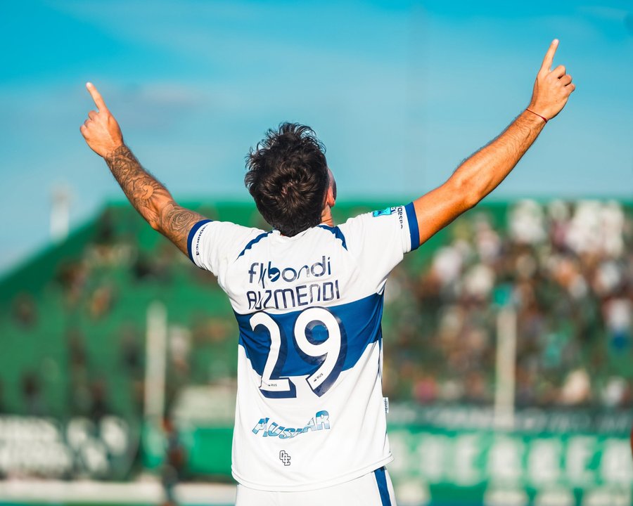 Gimnasia La Plata conquista un agónico triunfo en Junín ante Sarmiento