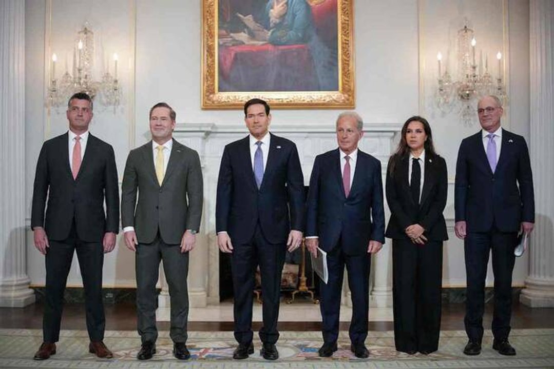 Representantes diplomáticos de Israel y Líbano en reuniones en Washington