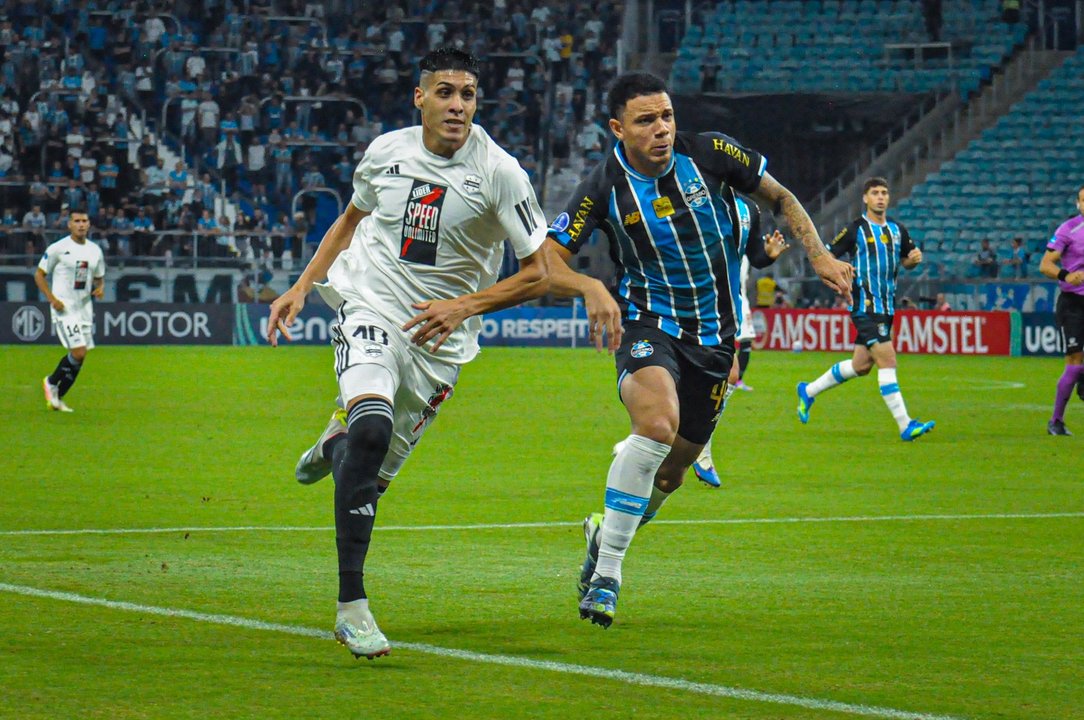 Deportivo Riestra se queda sin puntos en el final ante Gremio