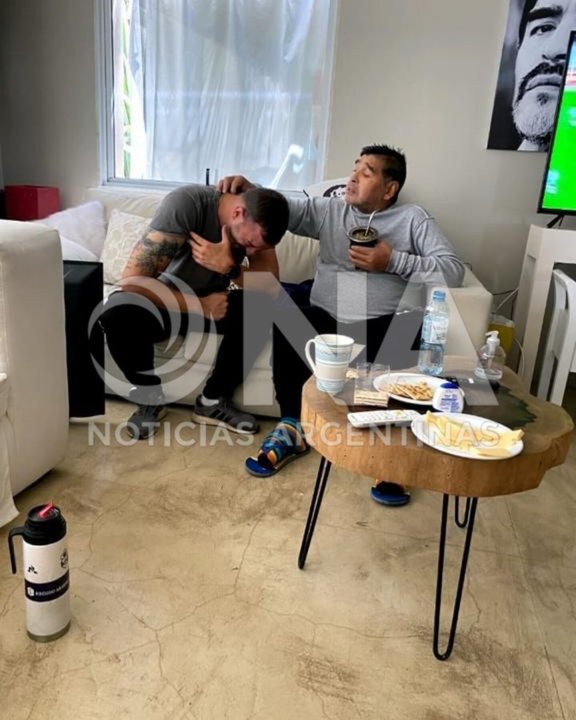 Revelan foto de Maradona días antes de su fallecimiento