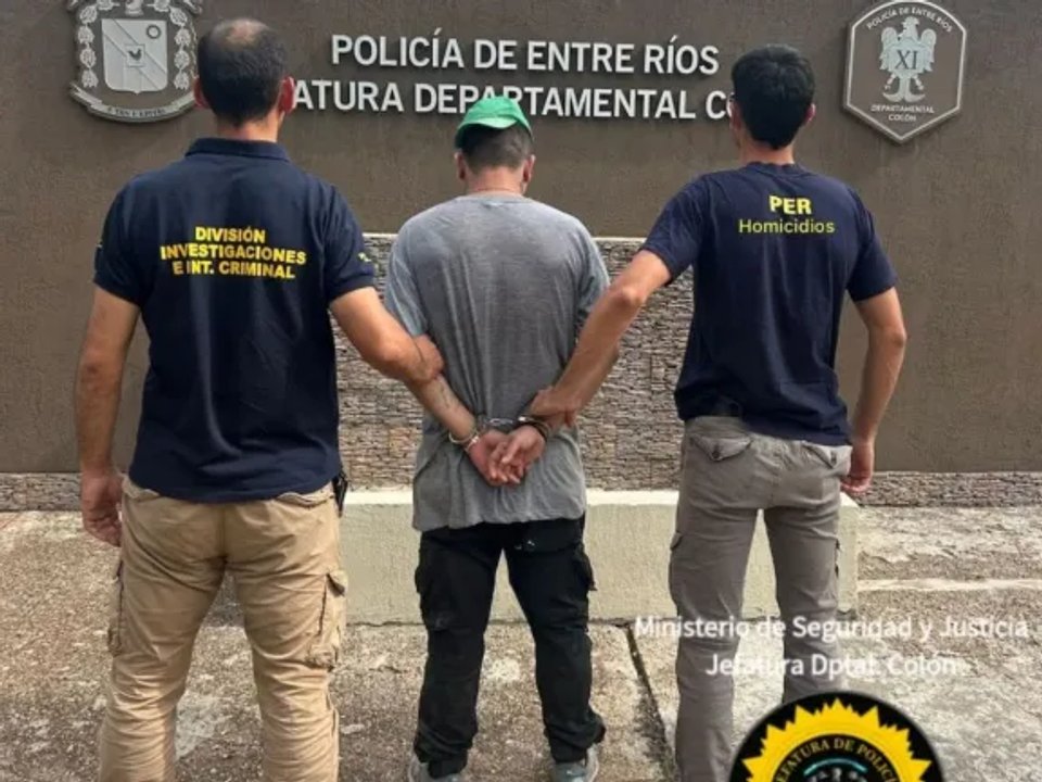 Crimen en Colón: el sereno hallado dentro de una pared sufrió múltiples fracturas en el cráneo