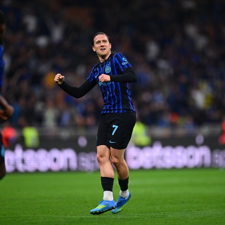 El Inter goleó al Cagliari y está cada vez más cerca del título en la Serie A