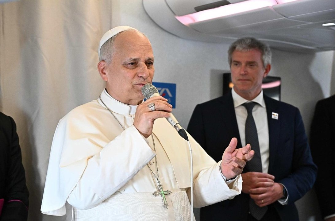 Papa: “Estoy en África para animar a los católicos, no para debatir con Trump”