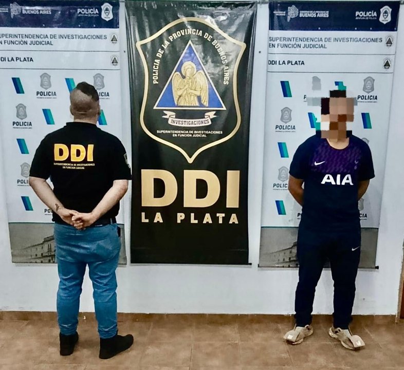 Un boxeador amateur fue detenido acusado de fracturarle el maxilar a un rival en un partido de fútbol