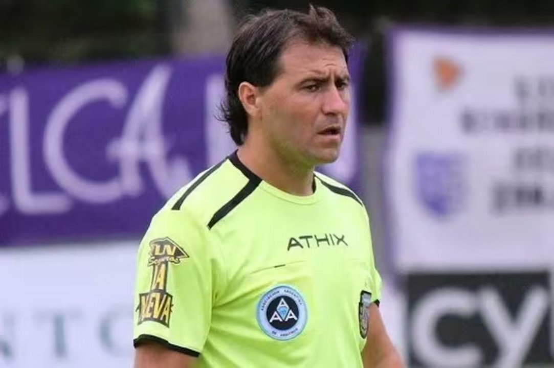 Héctor Paletta explicó la jugada polémica del Superclásico entre River y Boca