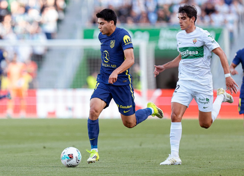 André Silva define en la remontada de Elche ante Atlético de Madrid