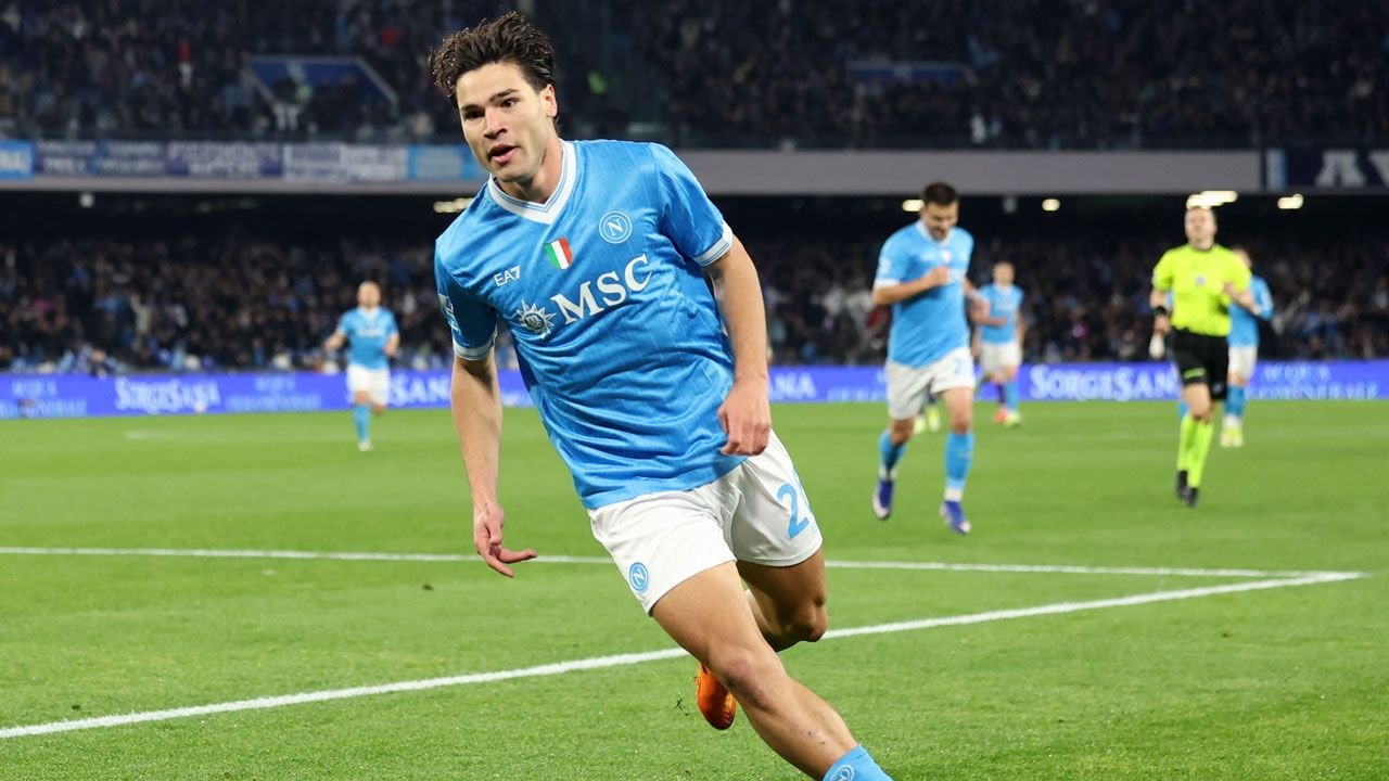 Napoli recibe a Cremonese, con la obligación de ganar para seguir con chances de pelear por el título en la Serie A