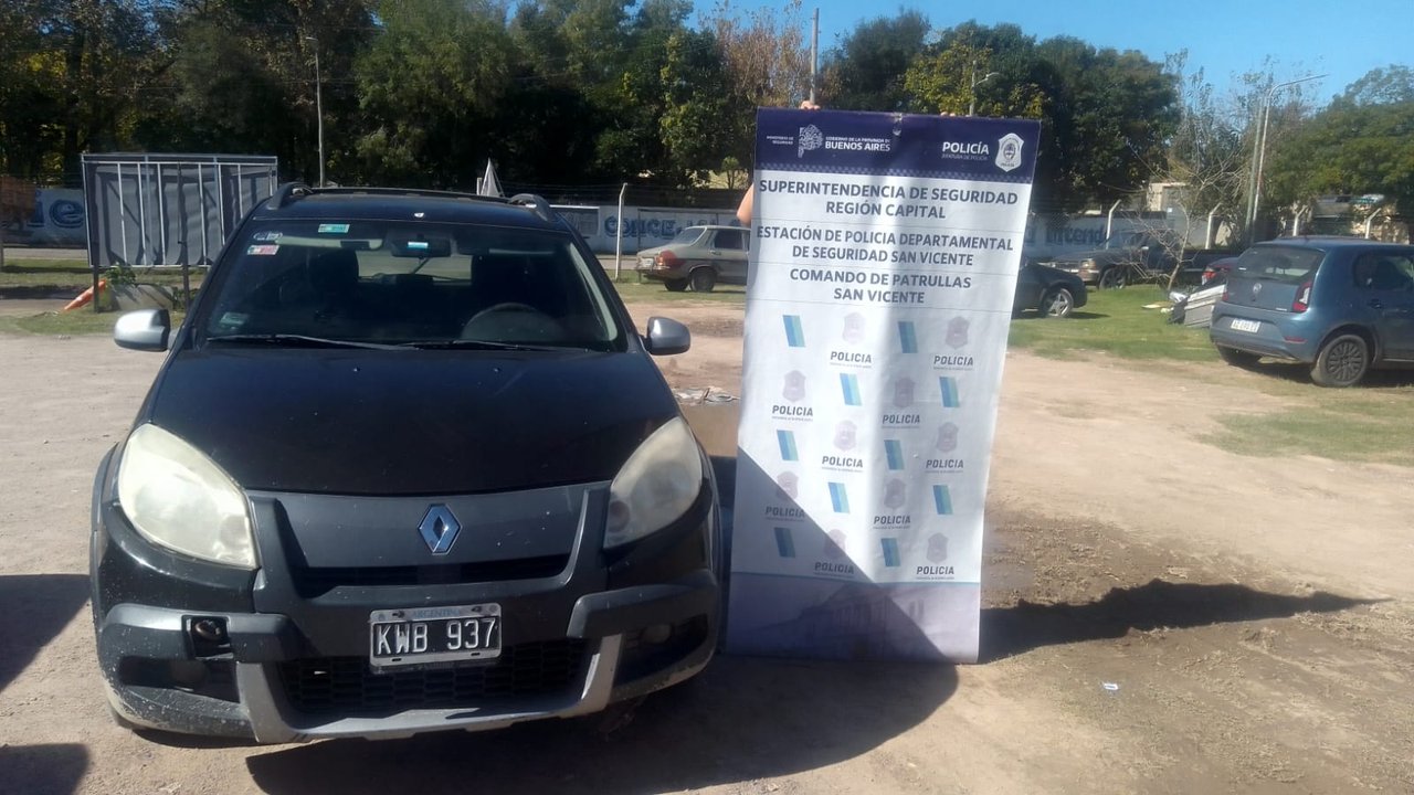 Detuvieron a un concejal de La Libertad Avanza en San Vicente por circular en un auto con pedido de secuestro