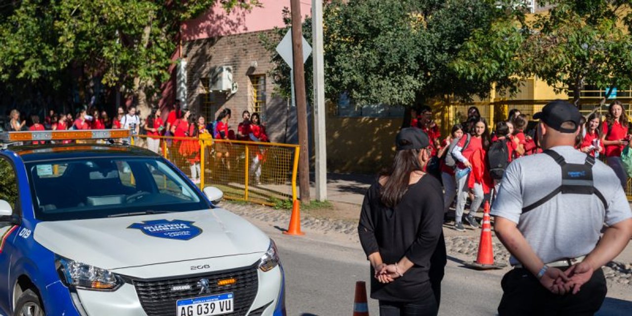 ⁠El Gobierno de Córdoba oficializó el cobro de los operativos por amenazas escolares