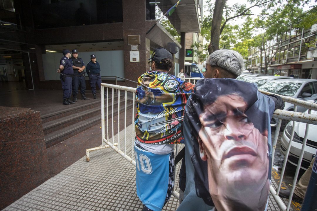 Una de las hermanas de Maradona aseguró que las hijas asumieron cuidar su salud y Ojeda sacó un as de la manga