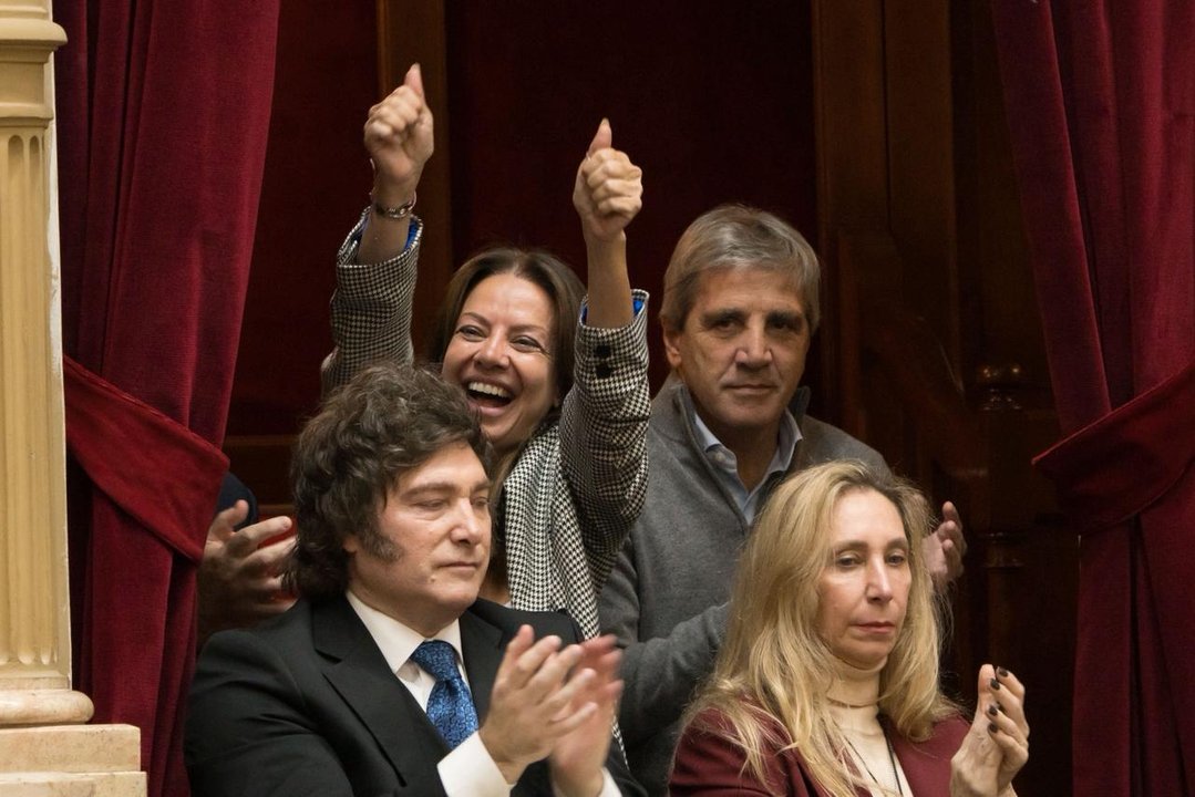 Javier Milei junto a su gabinete durante el informe de gestión en Diputados